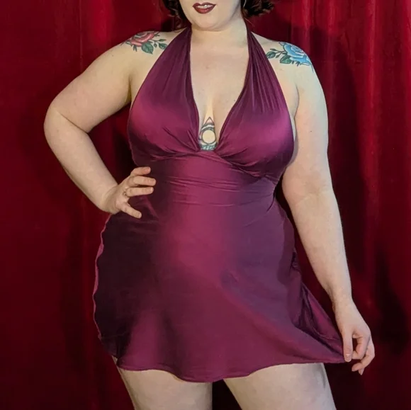 Vintage Victoria's Secret Gold Label burgundy 100% silk racer back back chemise - Picture 2 of 6